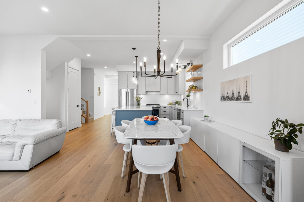 Primary Bedroom Photo of 19647 75 Avenue, Langley, BC