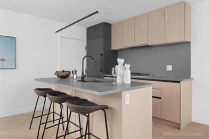 3 6768 Oak Street, Vancouver, BC