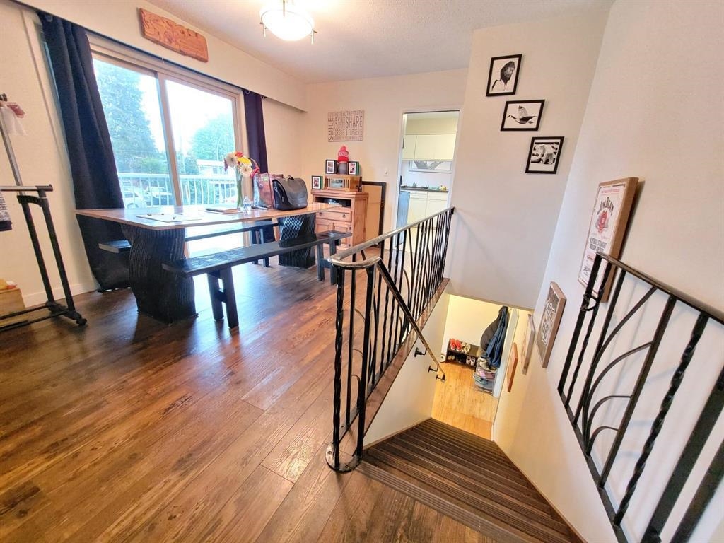 Kitchen Island Photo of 4984 10a Avenue, Delta, BC