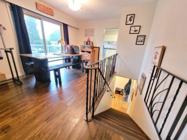 Kitchen Island Photo of 4984 10a Avenue, Delta, BC