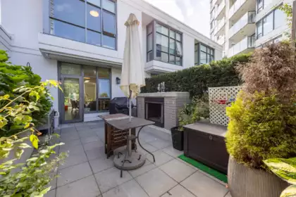 103 578 Emerson Street, Coquitlam, BC, Coquitlam West — 3 bed townhouse for sale