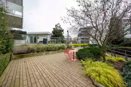 Garden / Landscaping Photo of 103 578 Emerson Street, Coquitlam, BC