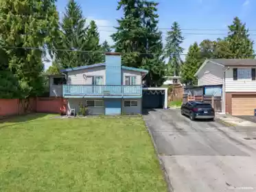 13137 99th Avenue, Surrey, BC, Cedar Hills — 6 bed single family residence for sale