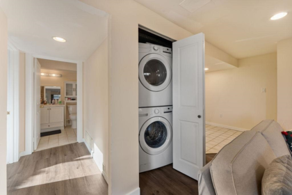 Hot Tub / Spa Photo of 231 E Eighth Avenue, New Westminster, BC