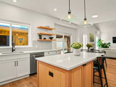 Breakfast Nook Photo of 510 Jordan Way, Gibsons, BC
