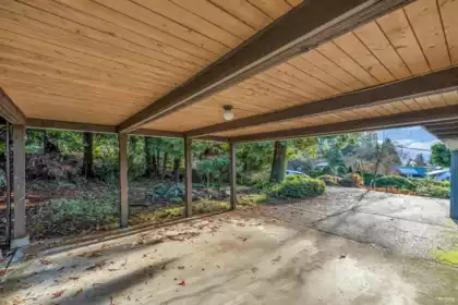 Garage Interior Photo of 3729 St. Georges Avenue, North Vancouver, BC