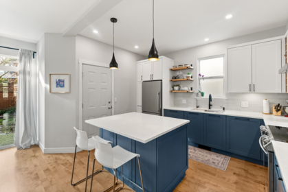 Walk-In Closet Photo of 5665 149 Street, Surrey, BC