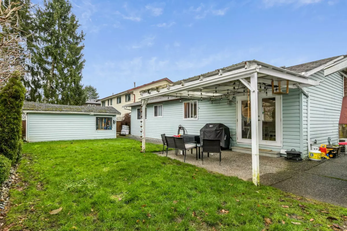 Staircase Photo of 27192 34 Avenue, Langley, BC