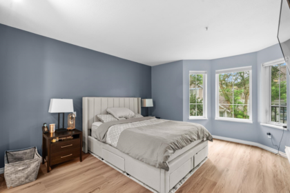 Breakfast Nook Photo of 208 20881 56 Avenue, Langley, BC