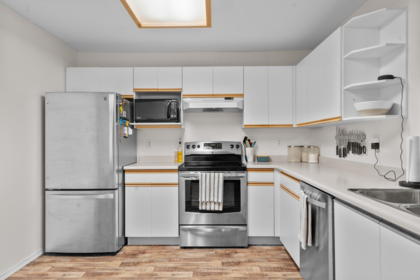 Office / Den Photo of 208 20881 56 Avenue, Langley, BC