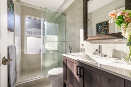 Powder Room Photo of 10080 Rosedene Crescent, Richmond, BC