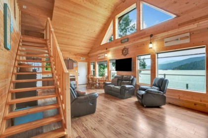 Kitchen Photo of 20960 Cascade Bay, Harrison Hot Springs, BC
