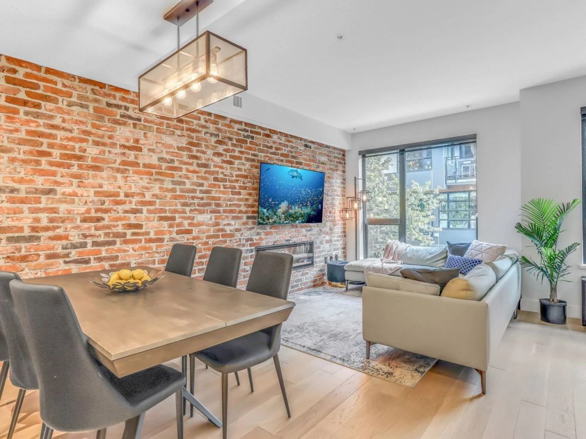 Living Room Photo of 3 83 Moody Street, Port Moody, BC