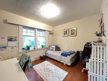 Guest Bathroom Photo of 2080 W 33rd Avenue, Vancouver, BC
