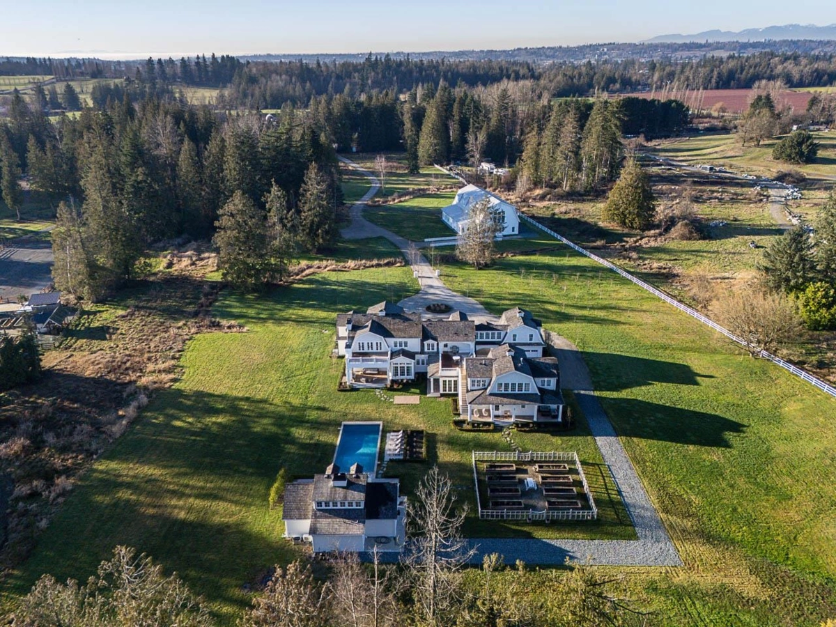Community Amenities Photo (Clubhouse) of 5820 232 Street, Langley, BC