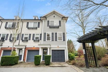 16 18983 72a Avenue, Surrey, BC, Surrey — Townhouse for sale