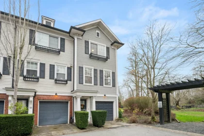 16 18983 72a Avenue, Surrey, BC, Surrey — Townhouse for sale