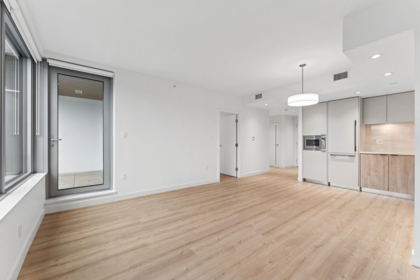 Kitchen Island Photo of 317 755 Harbourside Drive, North Vancouver, BC