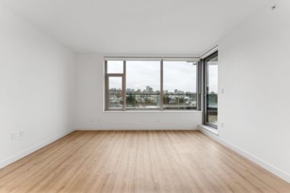 Kitchen Photo of 317 755 Harbourside Drive, North Vancouver, BC