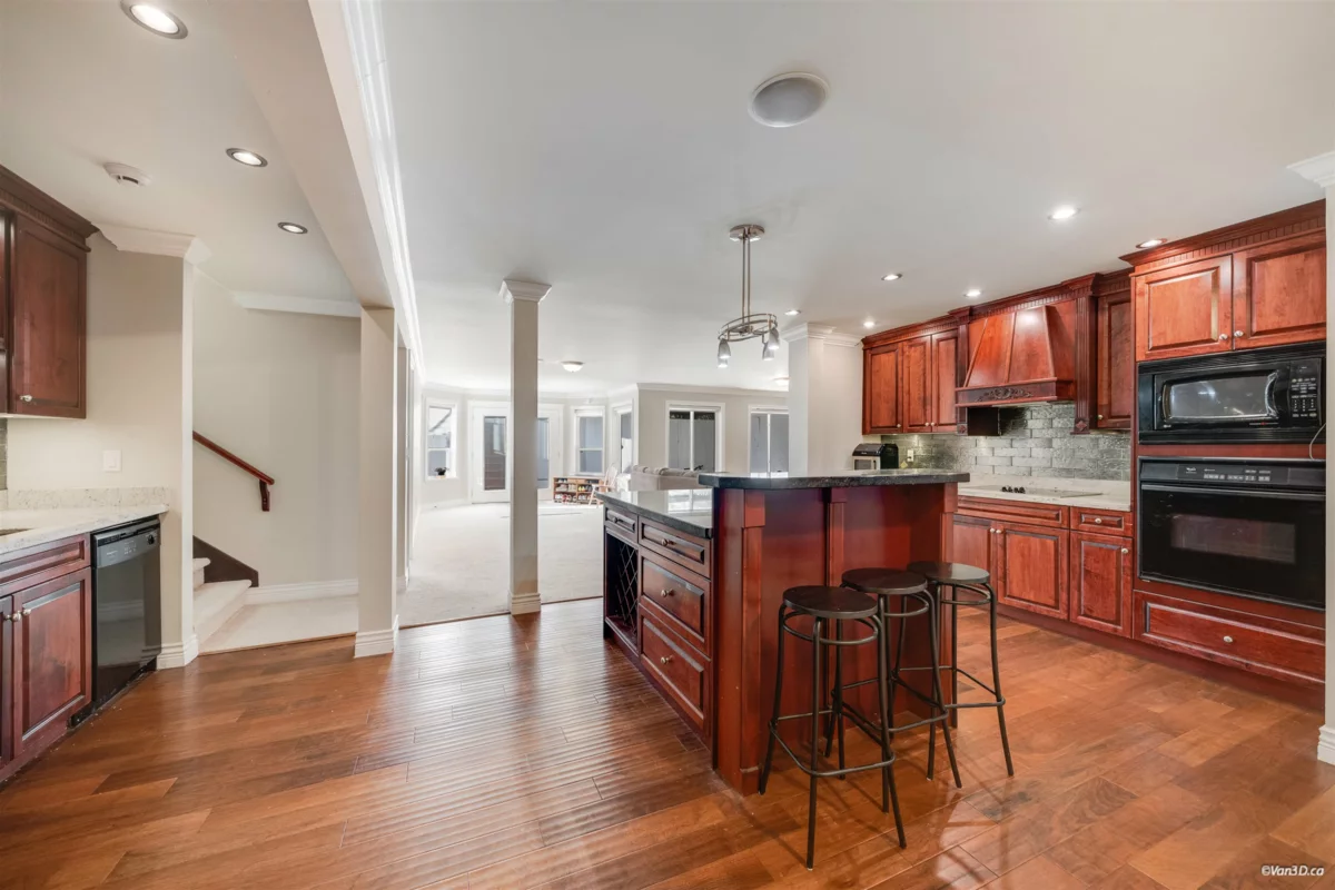 Community Amenities Photo (Clubhouse) of 3355 164a Street, Surrey, BC