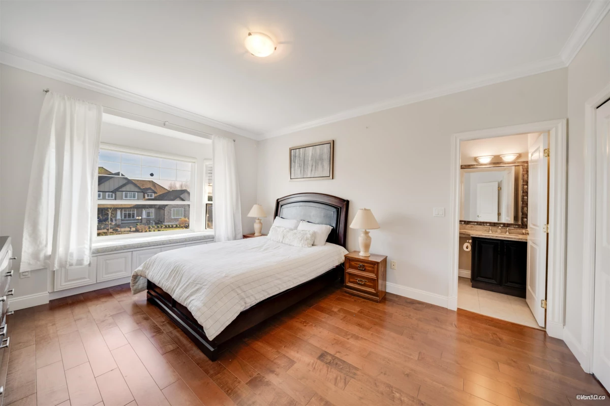 Front Yard Photo of 3355 164a Street, Surrey, BC