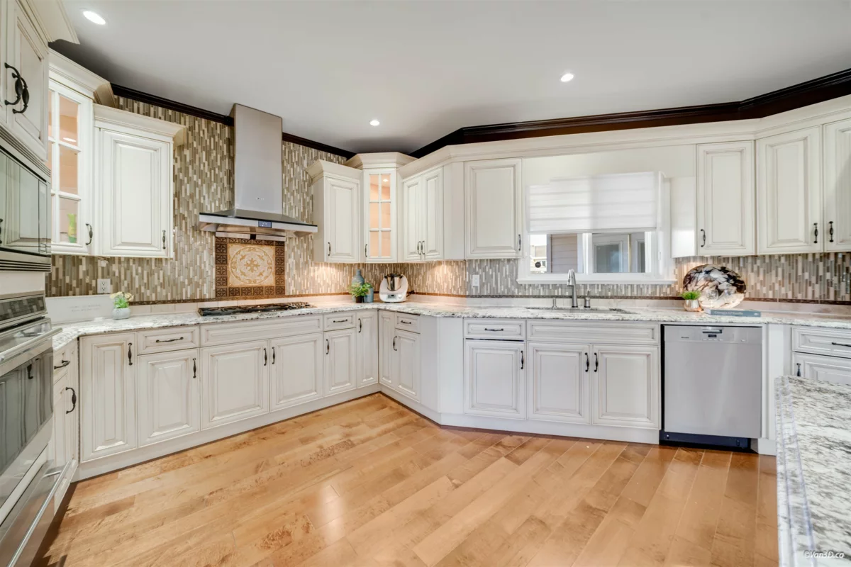 Primary Bathroom Photo of 3355 164a Street, Surrey, BC