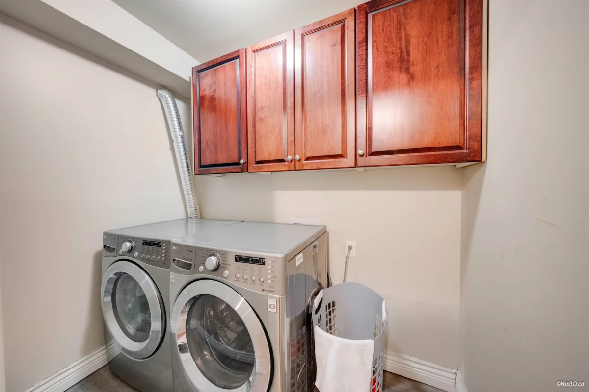 Swimming Pool Photo of 3355 164a Street, Surrey, BC