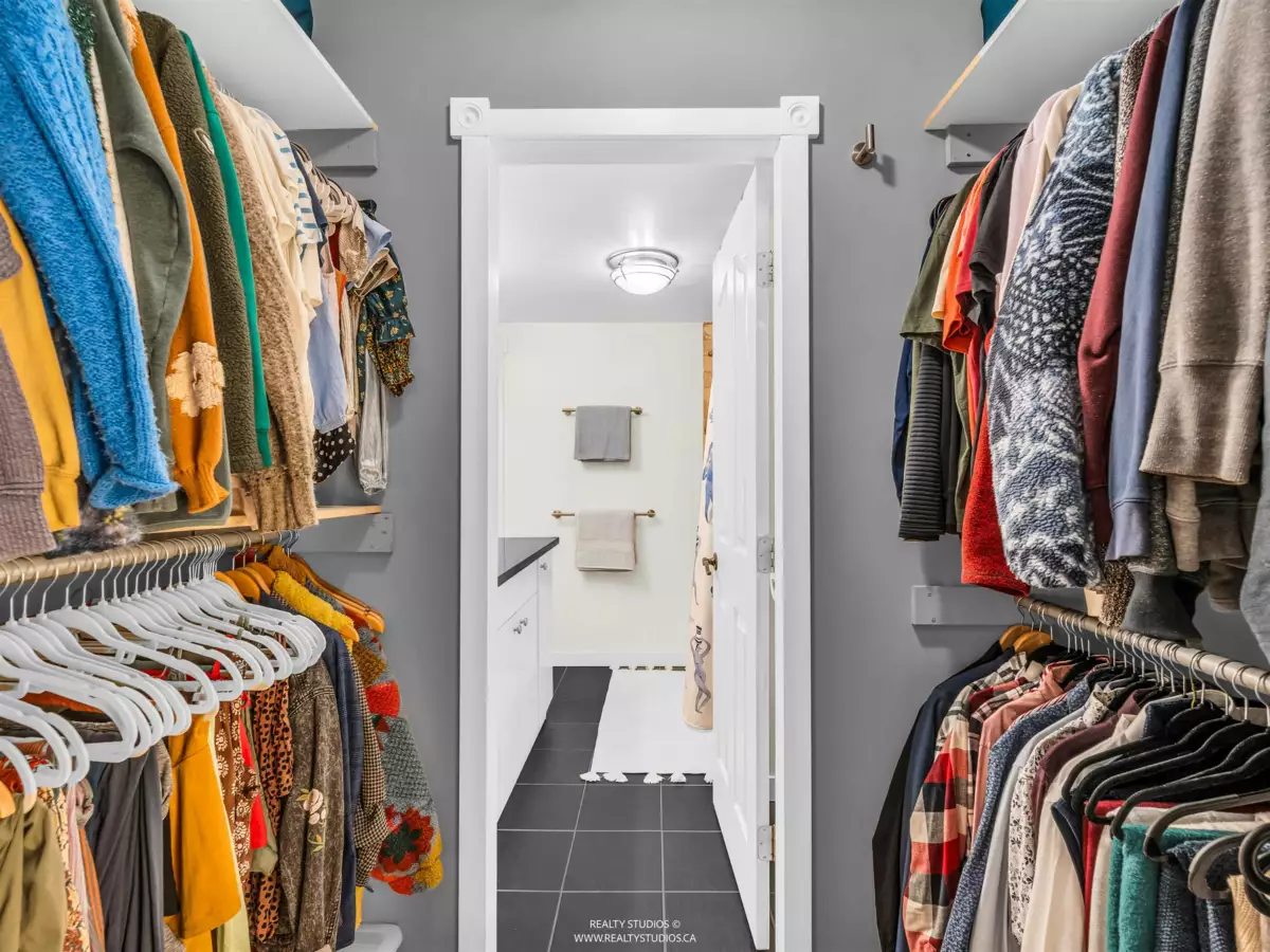 Guest Bathroom Photo of 108 1955 Woodway Place, Burnaby, BC