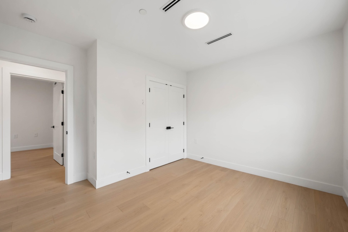 Neighborhood Park Photo Near 4 3065 Charles Street, Vancouver, BC