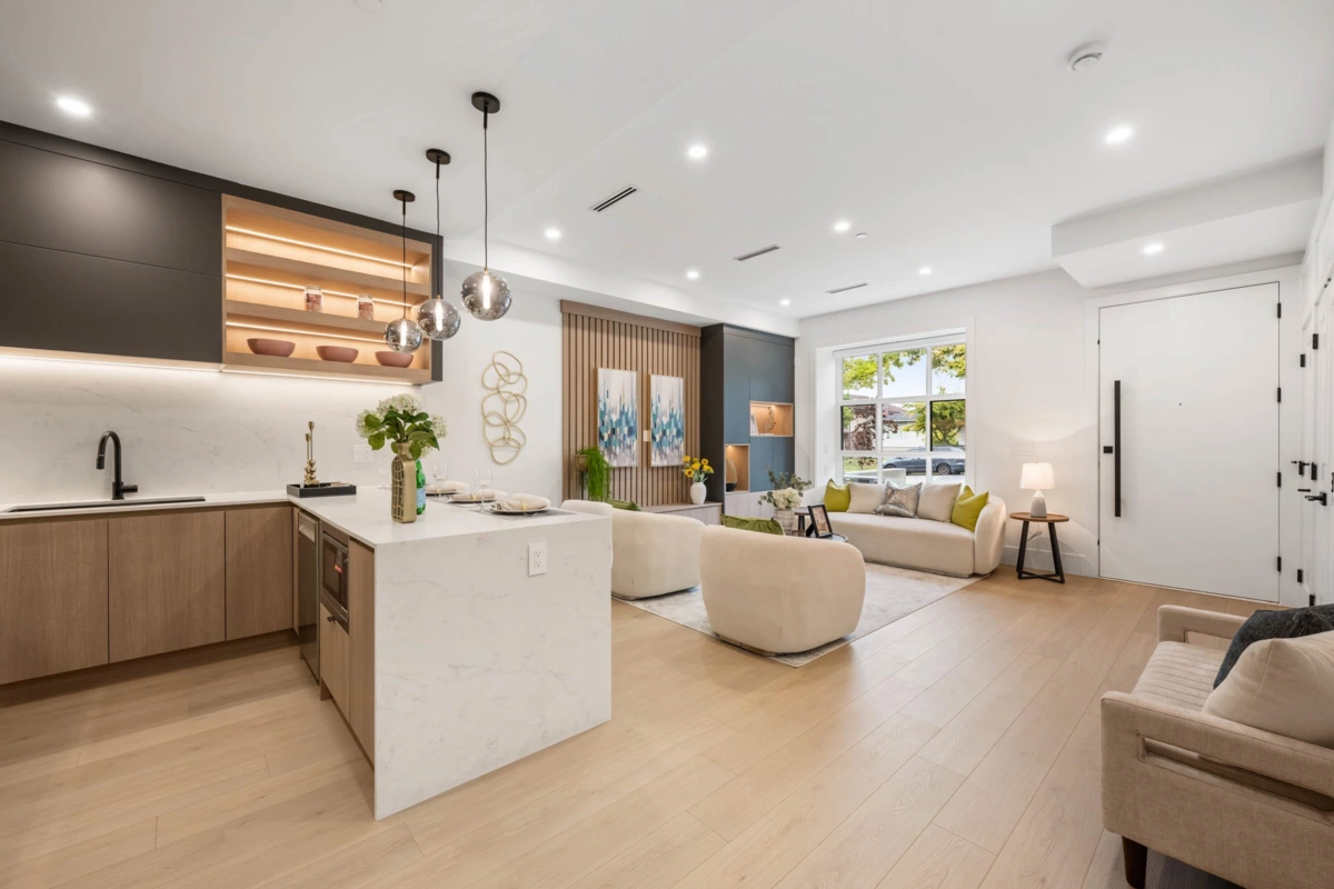 Primary Bathroom Photo of 4 3065 Charles Street, Vancouver, BC