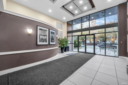 308 3588 Crowley Drive, Vancouver, BC