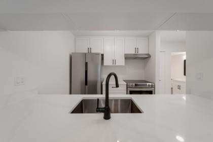 104 1147 Nelson Street, Vancouver, BC, Vancouver — Apartment/Condo for sale