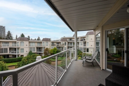 320 1220 Lasalle Place, Coquitlam, BC, Coquitlam — Apartment/Condo for sale