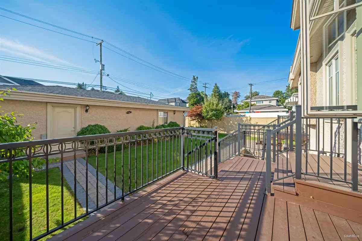 Outdoor Deck Photo of 6633 Neal Street, Vancouver, BC