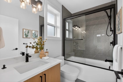 Primary Bathroom Photo of 1 10571 No 1 Road, Richmond, BC