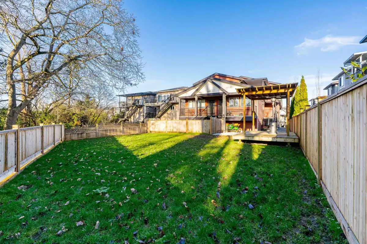 Basement Recreation Room Photo of 238 Phillips Street, New Westminster, BC