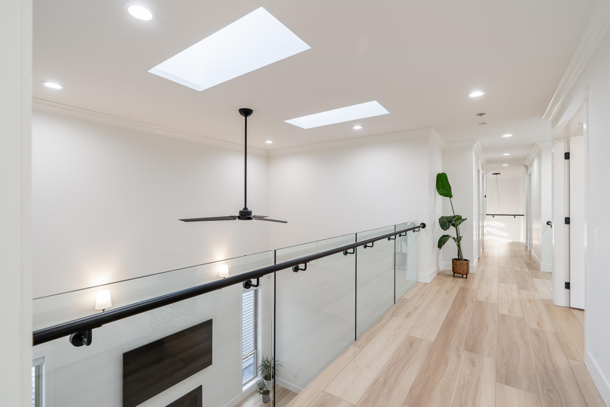 Primary Bathroom Photo of 238 Phillips Street, New Westminster, BC