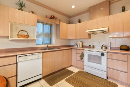 Kitchen Photo of 7823 Hudson Street, Vancouver, BC