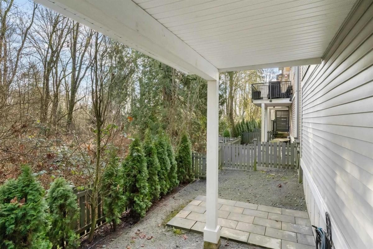 Office / Den Photo of 40 9688 162a Street, Surrey, BC