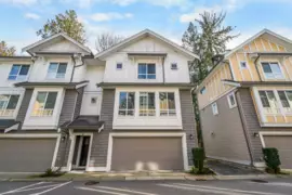 40 9688 162a Street, Surrey, BC
