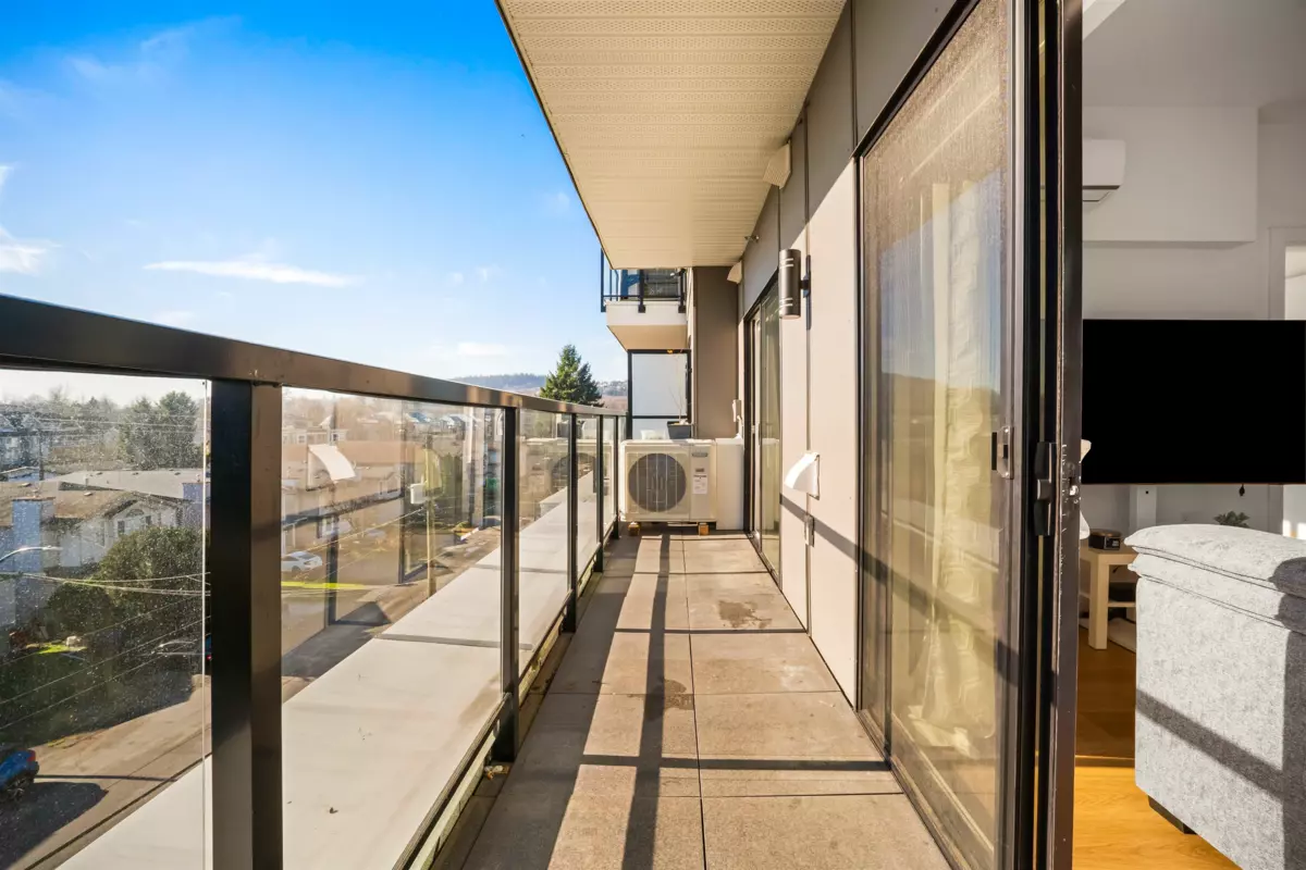 Backyard Photo of 404 2331 Kelly Avenue, Port Coquitlam, BC