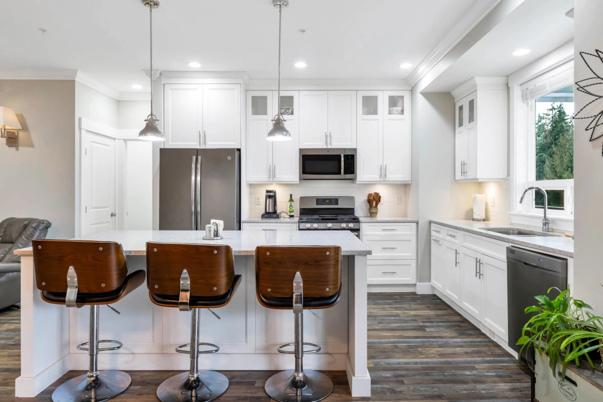 Primary Bedroom Photo of 31221 Silverhill Avenue, Mission, BC