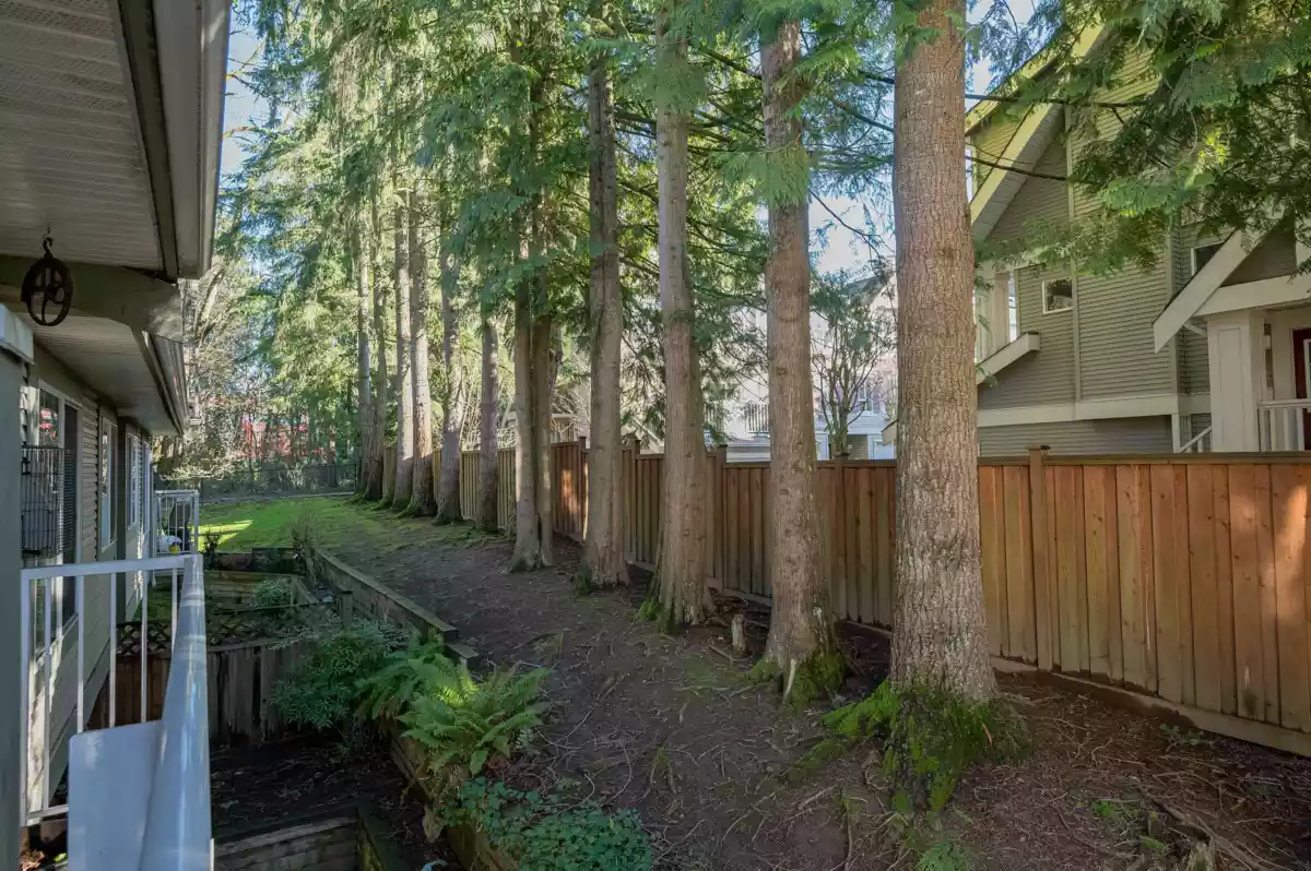 Bedroom 3 Photo of 74 8892 208 Street, Langley, BC