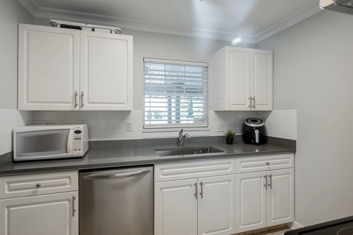 Guest Bathroom Photo of 74 8892 208 Street, Langley, BC