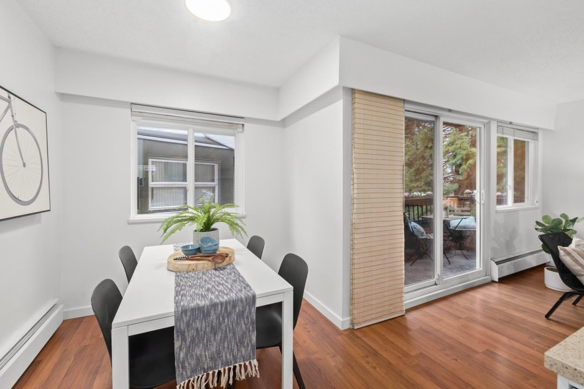 Breakfast Nook Photo of 205 1540 E 4th Avenue, Vancouver, BC