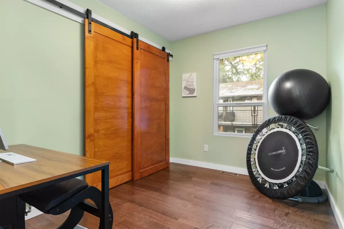 Laundry Room Photo of 120 Robertson Crescent, Hope, BC