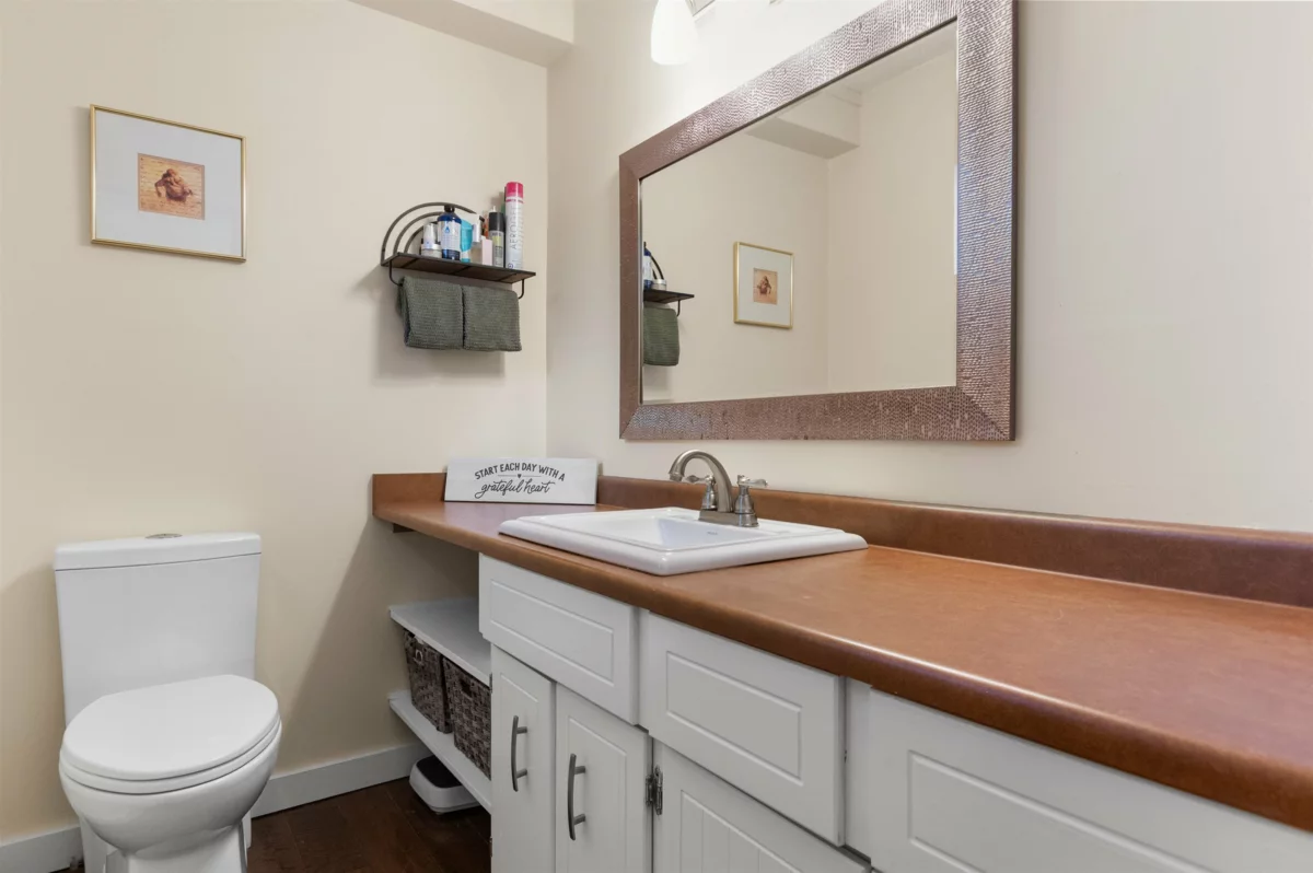 Loft / Bonus Room Photo of 120 Robertson Crescent, Hope, BC