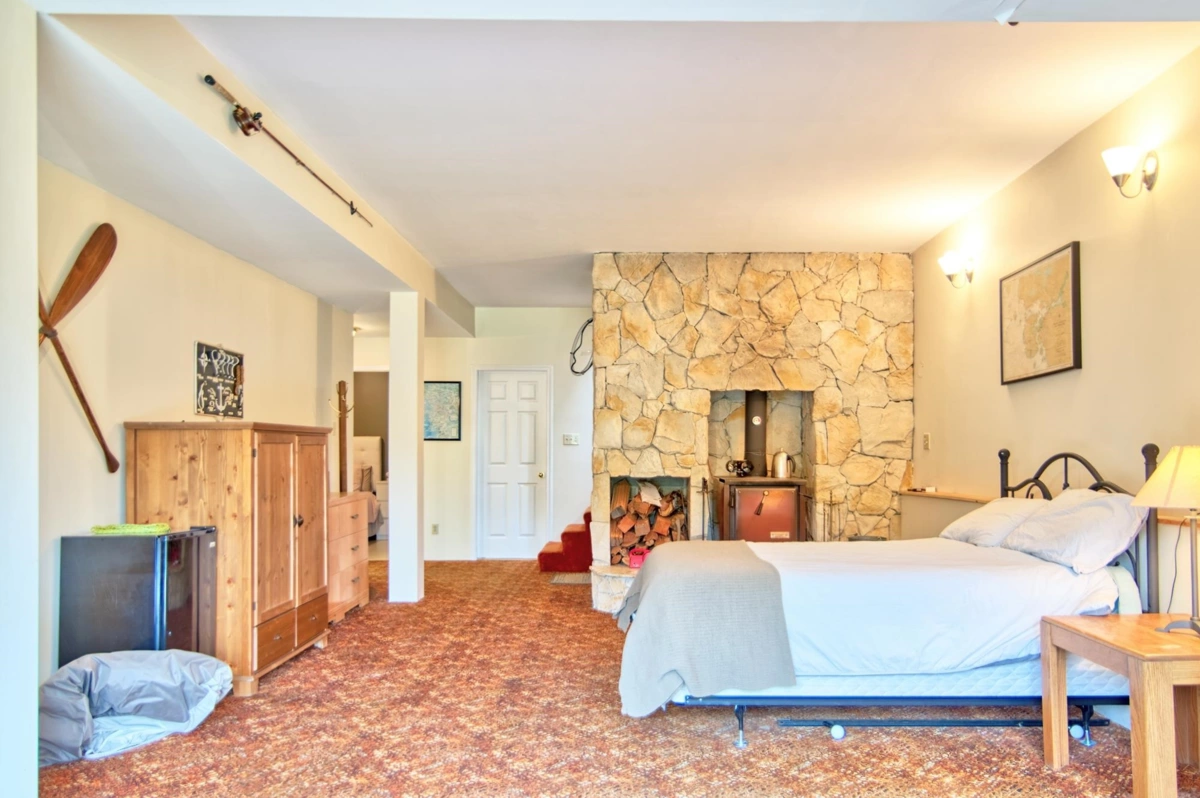 Bedroom 4 Photo of 4618 Gerrans Bay Road, Madeira Park, BC