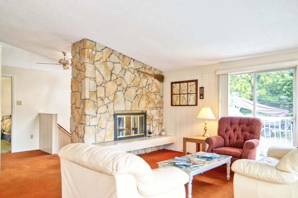 Outdoor Deck Photo of 4618 Gerrans Bay Road, Madeira Park, BC