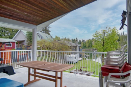 Swimming Pool Photo of 4618 Gerrans Bay Road, Madeira Park, BC